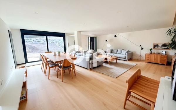 Appartement à louer    4 pièces • 136,07 m2 Theys