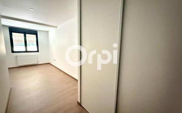 Appartement à louer    4 pièces • 136,07 m2 Theys