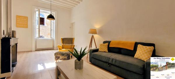 VILLEFRANCHE-SUR-SAÔNE Centre-ville Appartement ancien rénové