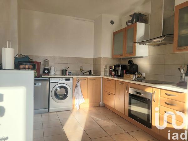Appartement 2 pièces de 52 m² à Roanne (42300)