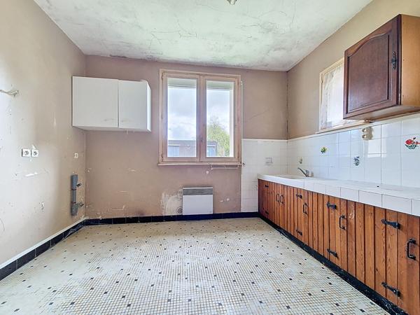 Maison à rénover 7 pièces + hangar à vendre au centre de Lesneven - Réf 7512 , Lesneven