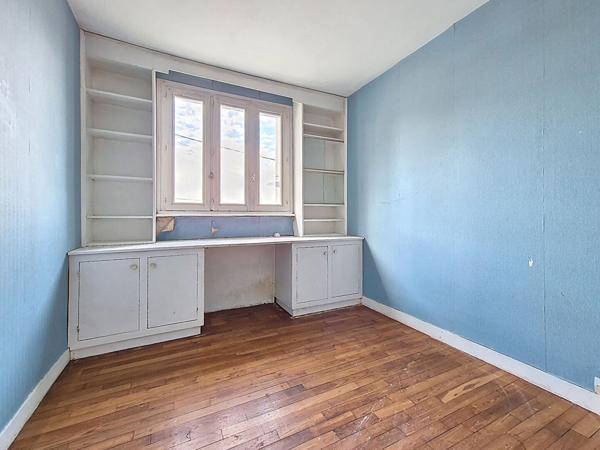 Maison à rénover 7 pièces + hangar à vendre au centre de Lesneven - Réf 7512 , Lesneven