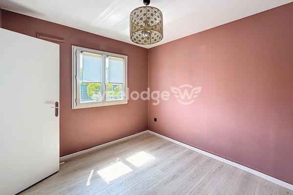 Maison à vendre 4 pièces de 78,59 m² à Éragny