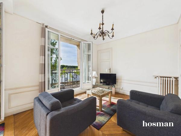 Appartement 3 pièces 2 chambres de 59 m² - Quai Louis Blériot, balcon, lumineux, sud-est