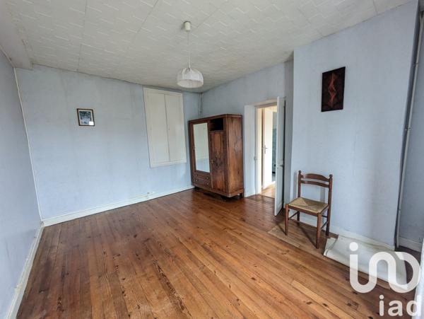 Maison de ville 8 pièces de 185 m² à Gan (64290)