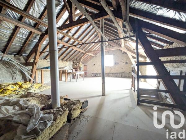 Maison de ville 8 pièces de 185 m² à Gan (64290)