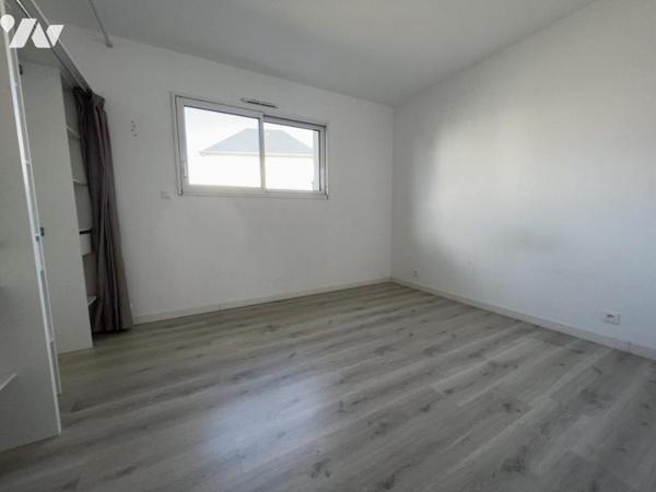 MAISON CONTEMPORAINE A VENDRE
