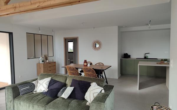 Maison à vendre    5 pièces • 123 m2 Viriat