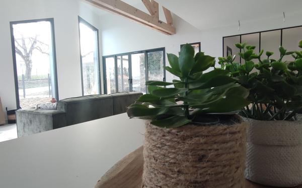 Maison à vendre    5 pièces • 123 m2 Viriat