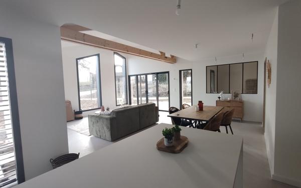 Maison à vendre    5 pièces • 123 m2 Viriat