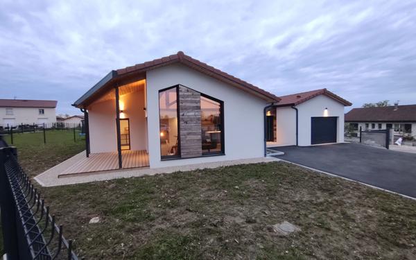 Maison à vendre    5 pièces • 123 m2 Viriat