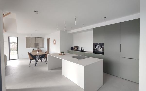 Maison à vendre    5 pièces • 123 m2 Viriat