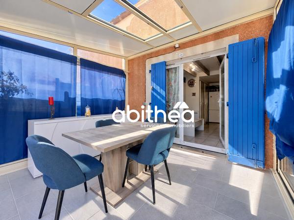 MAISON 2 PIÈCES BIS EN DUPLEX – JARDIN STATIONNEMENT PRIVATIF – RÉSIDENCE AVEC PISCINES – BÉZIERS
