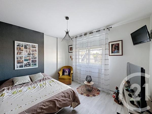 Appartement F4 à vendre  4 pièces - 91,88 m2 LONGVIC - 21