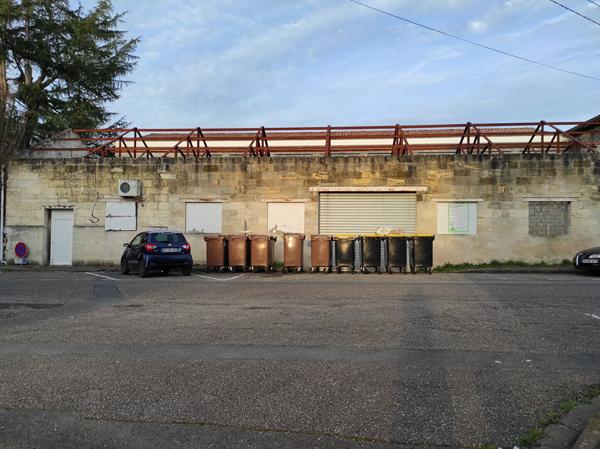 Entrepôt / local industriel Coutras parcelles 1060 m²