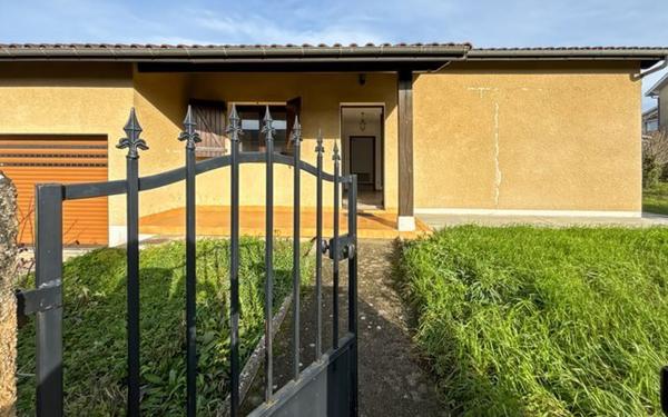 Maison à vendre    3 pièces •  Lectoure