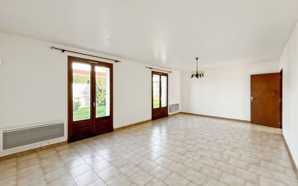 Maison à vendre    3 pièces •  Lectoure