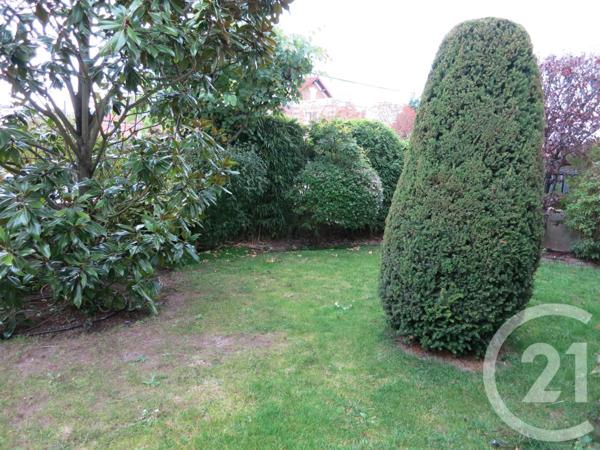 Maison à vendre  4 pièces - 94,18 m2 LA VARENNE ST HILAIRE - 94