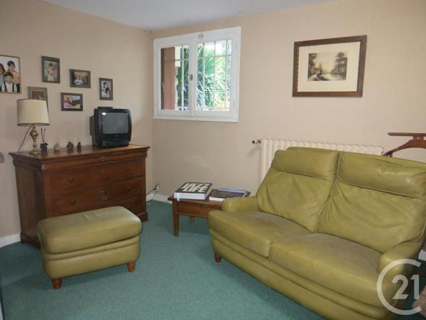 Maison à vendre  4 pièces - 94,18 m2 LA VARENNE ST HILAIRE - 94