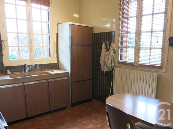 Maison à vendre  4 pièces - 94,18 m2 LA VARENNE ST HILAIRE - 94