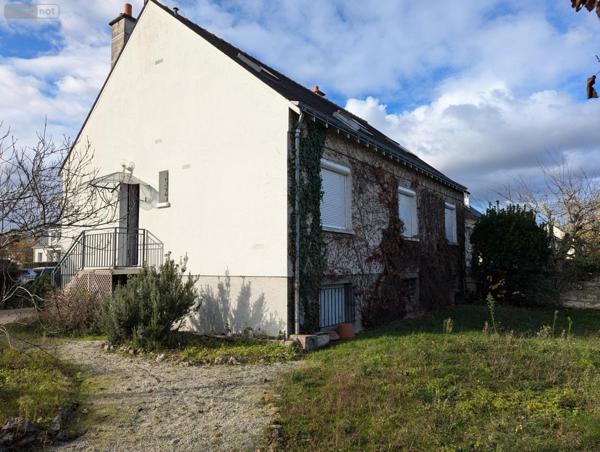 Maison à vendre à Saint-Avertin dans l'Indre-et-Loire (37550), ref : 155