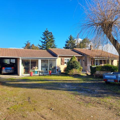 A VENDRE MAISON PLAIN PIED LERAN