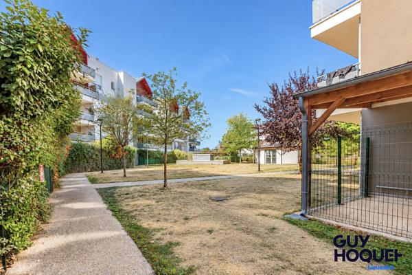 Appartement Lieusaint 2 pièce(s) avec terrasse et 2 places de parking ! résidence récente !