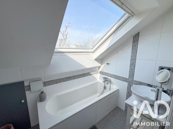 Maison à vendre 4 pièces 130 m² Périgny