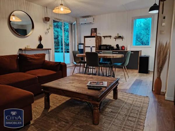 Appartement à louer 3 pièces 53.44m² Montauban (82000)