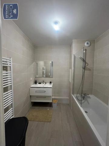 Appartement à louer 3 pièces 70.26m²