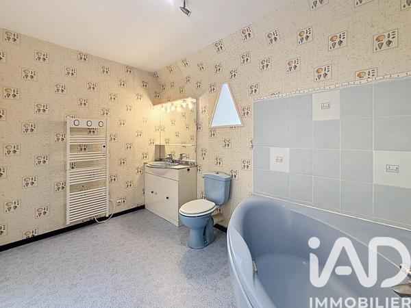 Maison à vendre 6 pièces 152 m² Bourg-Achard