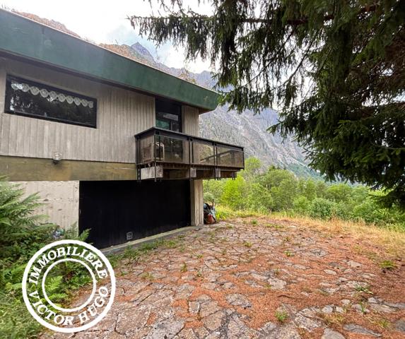 À VENDRE – MAISON D’ARCHITECTE À RÉNOVER AU CŒUR DE LA NATURE – LA DANCHÈRE / VENOSC