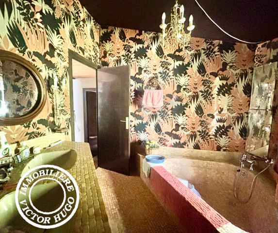 À VENDRE – MAISON D’ARCHITECTE À RÉNOVER AU CŒUR DE LA NATURE – LA DANCHÈRE / VENOSC