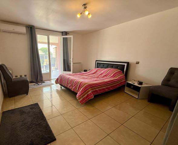 Maison à vendre 5 pièces PEYRIAC MINERVOIS (11) 135 m2 environ, 3 chambres, piscine, garage terrain 885m2