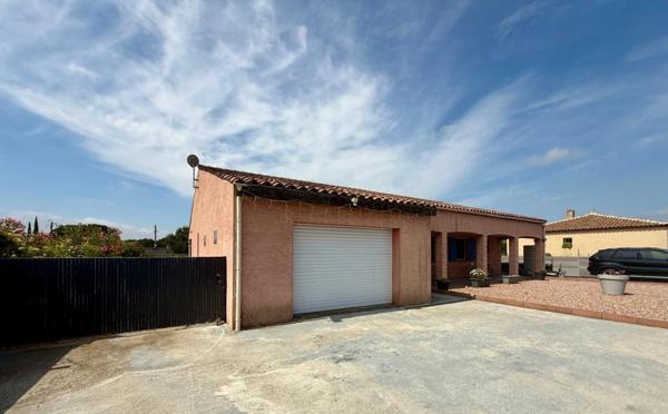 Maison à vendre 5 pièces PEYRIAC MINERVOIS (11) 135 m2 environ, 3 chambres, piscine, garage terrain 885m2