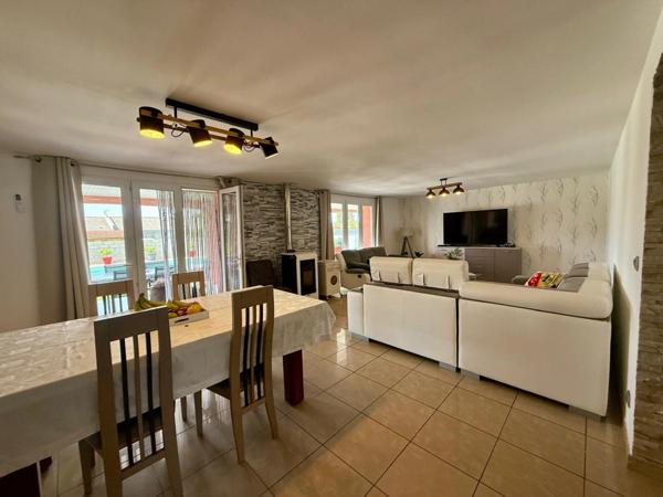 Maison à vendre 5 pièces PEYRIAC MINERVOIS (11) 135 m2 environ, 3 chambres, piscine, garage terrain 885m2