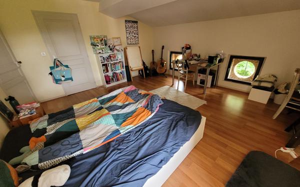 Maison à vendre    6 pièces •  Le Passage