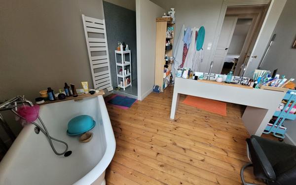 Maison à vendre    6 pièces •  Le Passage