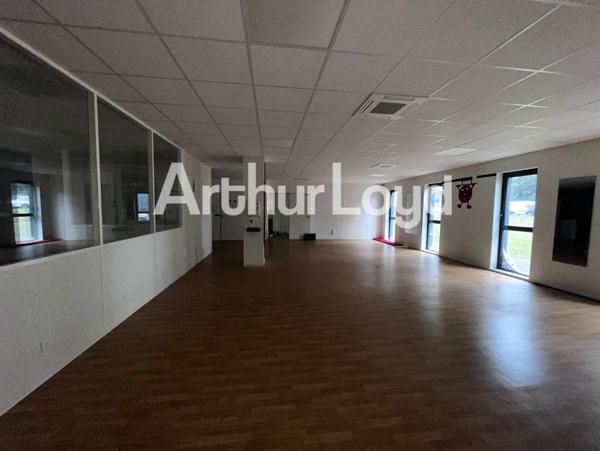 Plateau de bureaux - À Louer - Épron