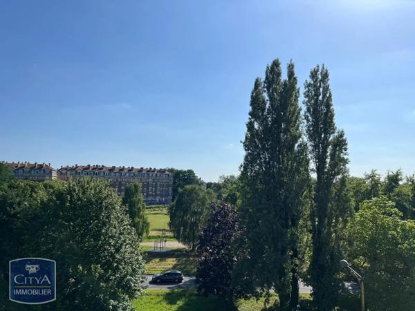 Appartement à louer 2 pièces 48.63m²