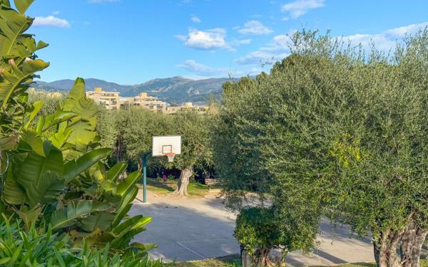 Appartement à vendre    2 pièces • 58,40 m2 Nice