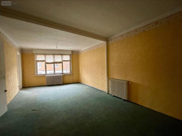 Immeuble de rapport à vendre à Estaires dans le Nord (59940), ref : D2461