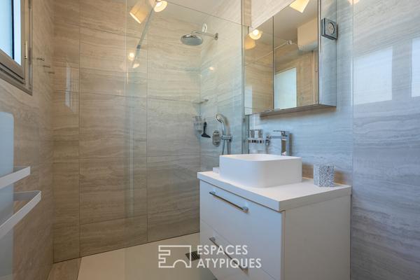 Appartement meublé de standing avec terrasse à 500 m des plages