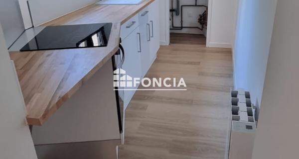 Location Appartement 5 pièces 86.24 m² - Auxerre 89000