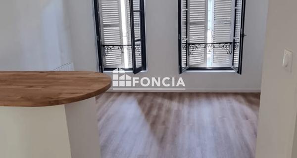 Location Appartement 5 pièces 86.24 m² - Auxerre 89000