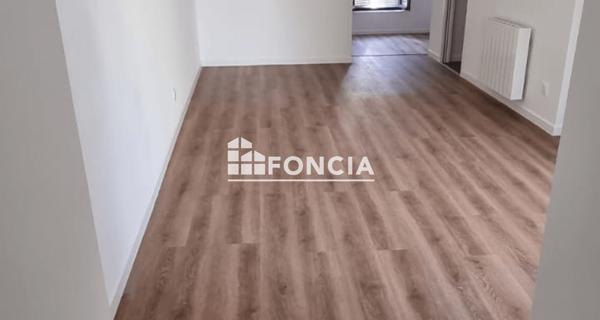 Location Appartement 5 pièces 86.24 m² - Auxerre 89000