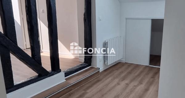 Location Appartement 5 pièces 86.24 m² - Auxerre 89000