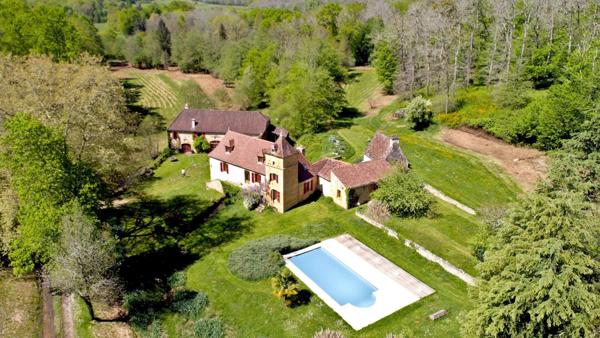 Vente Maison 13 pièces 326 m2 à Cazals