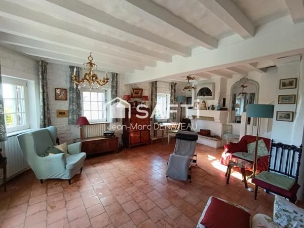 Rare Chinon centre, 115m² avec cour jardin