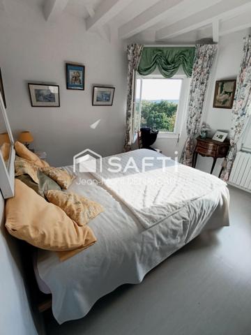 Rare Chinon centre, 115m² avec cour jardin